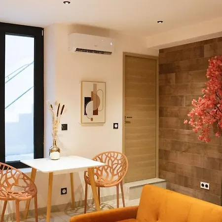 Bulle Ocre, Renove & Climatise Dans Le Centre Lejlighed *