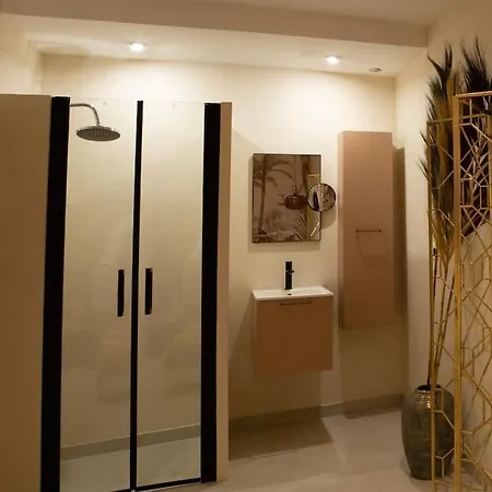 Bulle Ocre, Renove & Climatise Dans Le Centre Apartment Nîmes