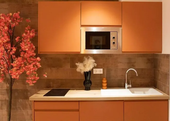 Bulle Ocre, Renove & Climatise Dans Le Centre Lägenhet